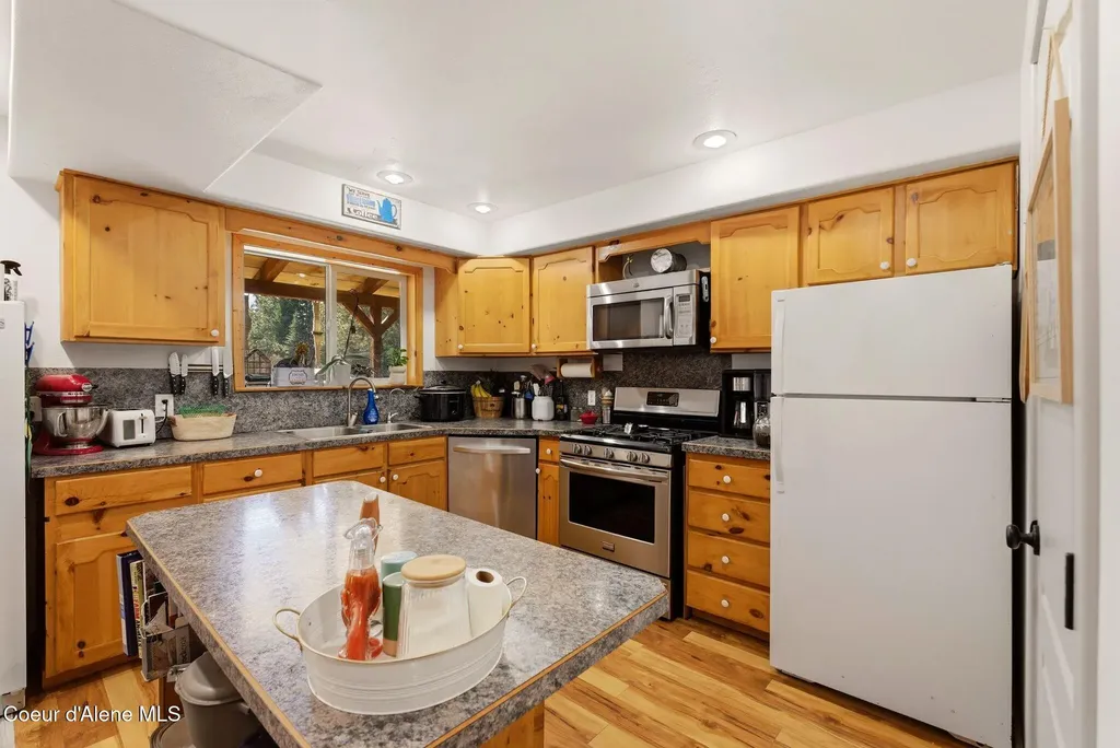 264 Rigby Road Bonners Ferry ID 83805