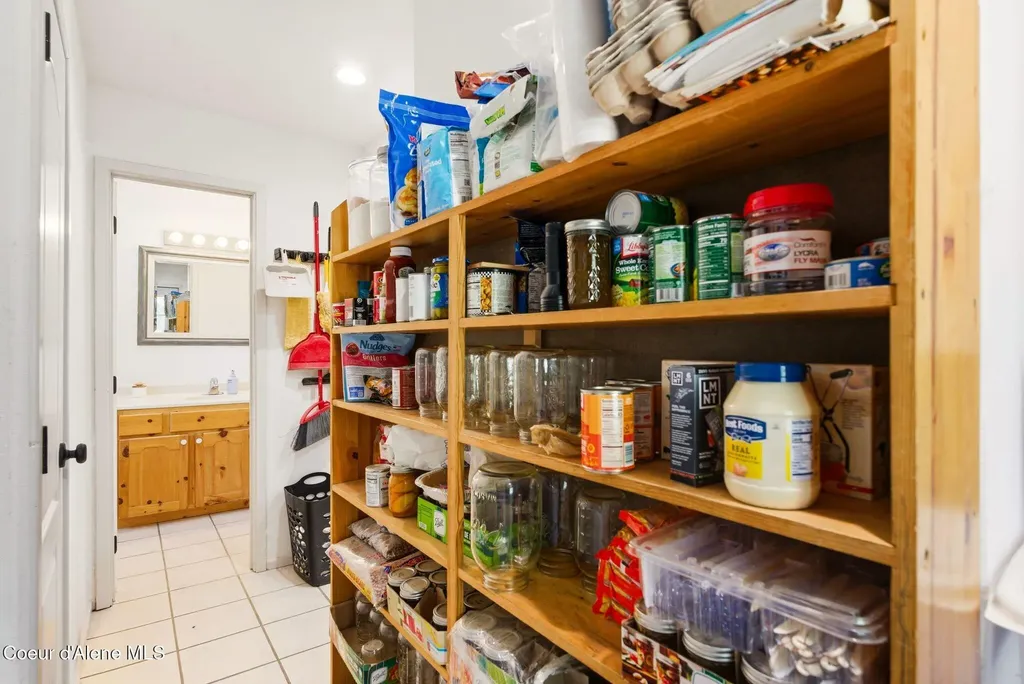 264 Rigby Road Bonners Ferry ID 83805