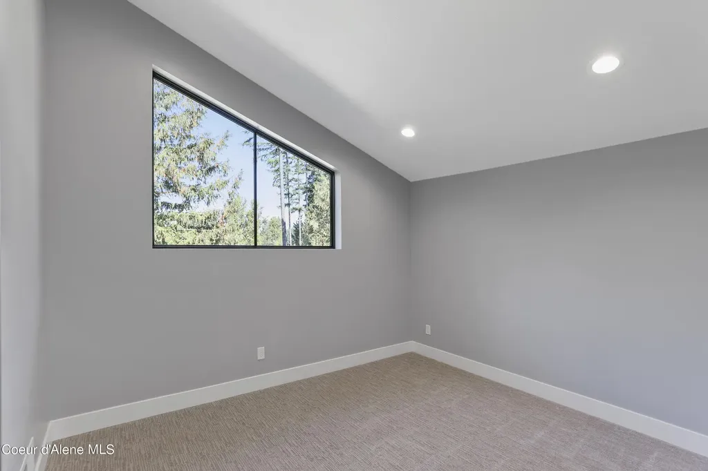 70 Wedge Court Priest Lake ID 83856