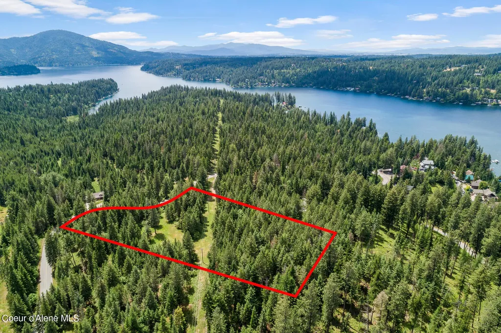 Nna E Hayden Lake Road (4.77 Acres) Hayden ID 83835