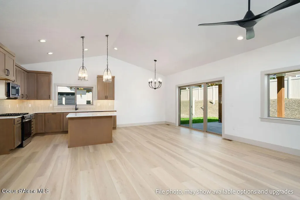 1207 W Fair Lane Post Falls ID 83854