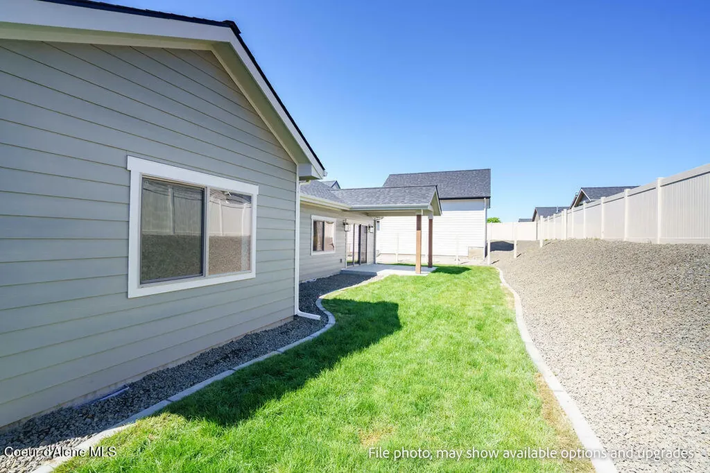 1207 W Fair Lane Post Falls ID 83854