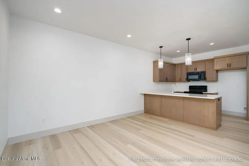 1207 W Fair Lane Post Falls ID 83854