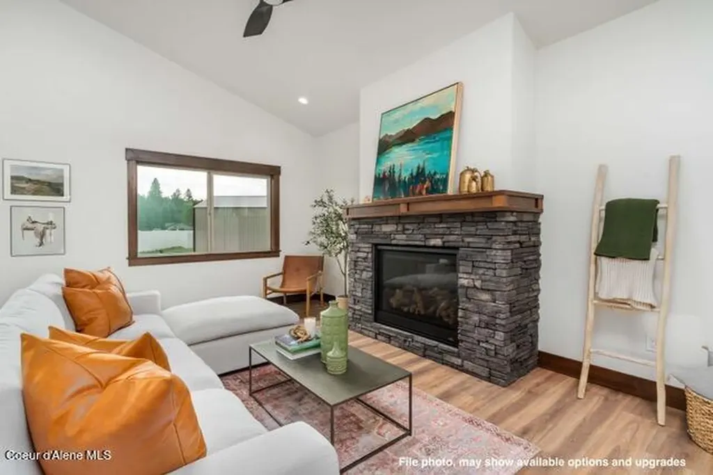 1207 W Fair Lane Post Falls ID 83854