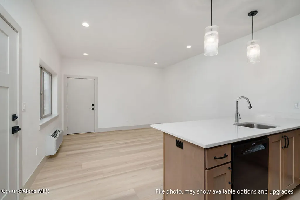1207 W Fair Lane Post Falls ID 83854