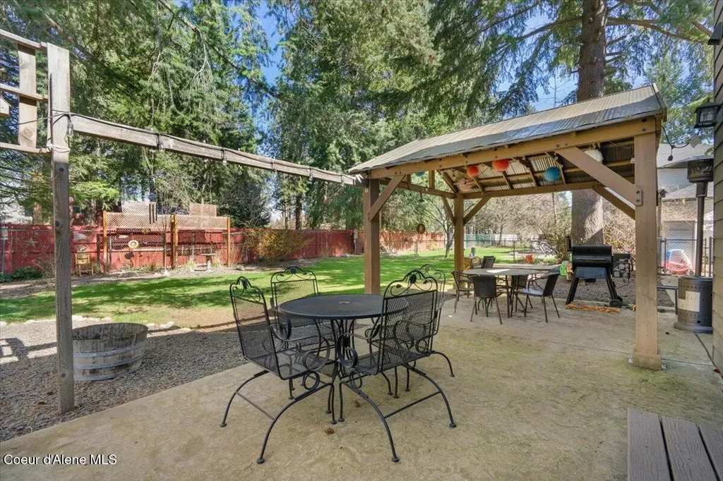 1651 E Northwood Drive Hayden ID 83835