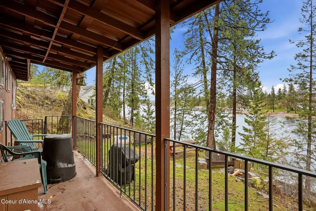 11473 W Gull Harbor Court Post Falls ID 83854