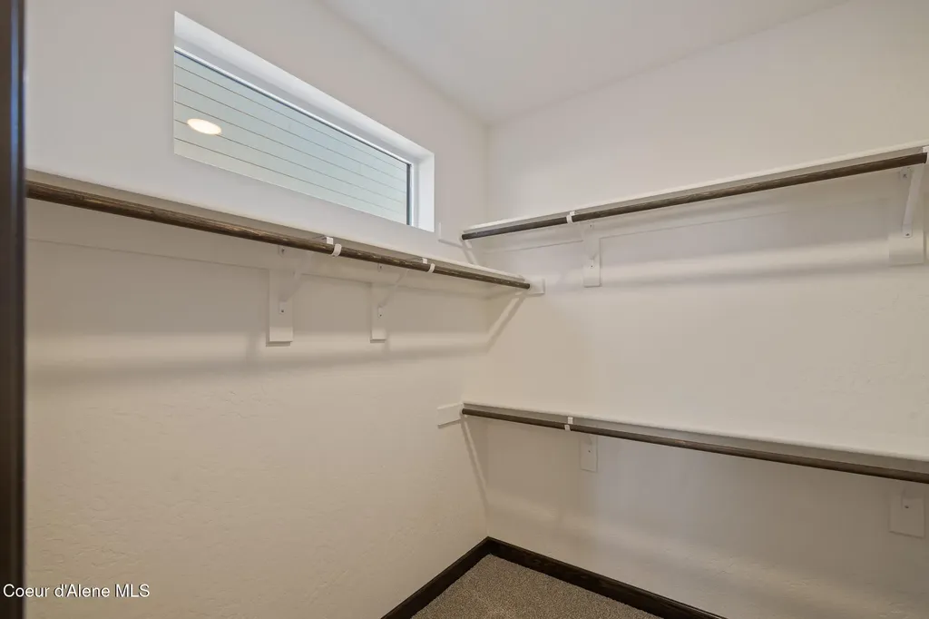 1967 E Plaza Court Post Falls ID 83854