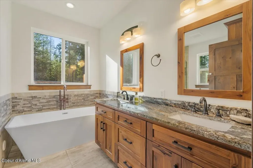 517 Songbird Way Spirit Lake ID 83869
