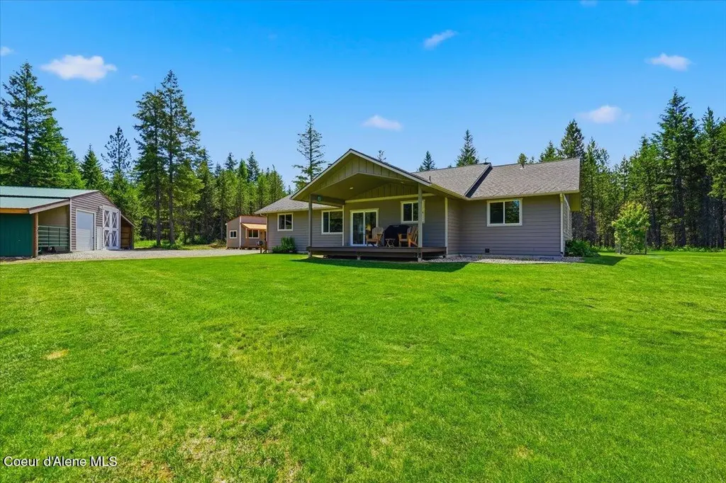 517 Songbird Way Spirit Lake ID 83869