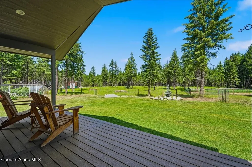 517 Songbird Way Spirit Lake ID 83869