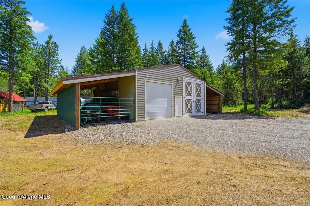 517 Songbird Way Spirit Lake ID 83869
