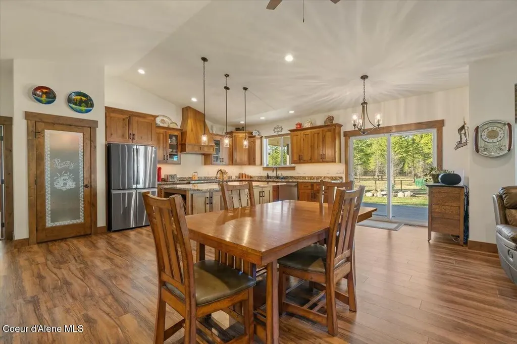517 Songbird Way Spirit Lake ID 83869