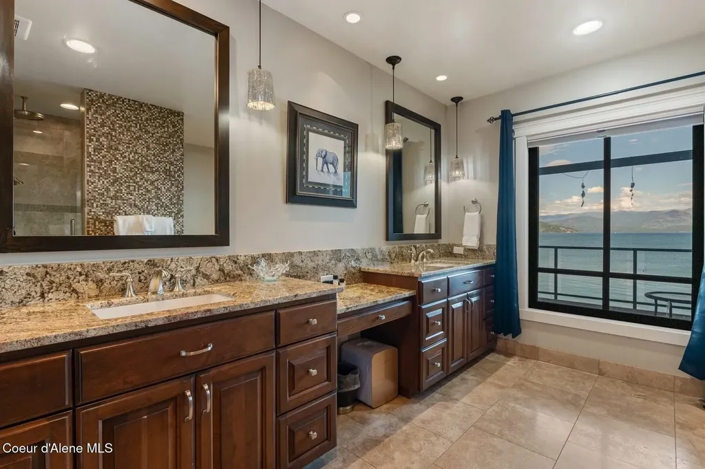 606 Sandpoint Avenue Sandpoint ID 83864