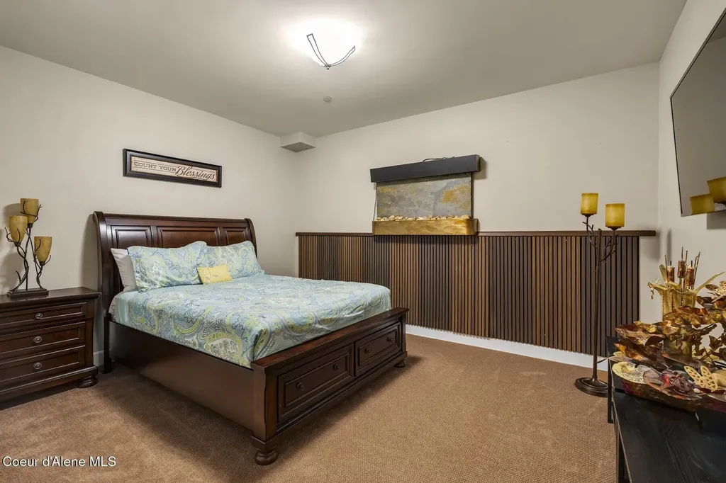 606 Sandpoint Avenue Sandpoint ID 83864