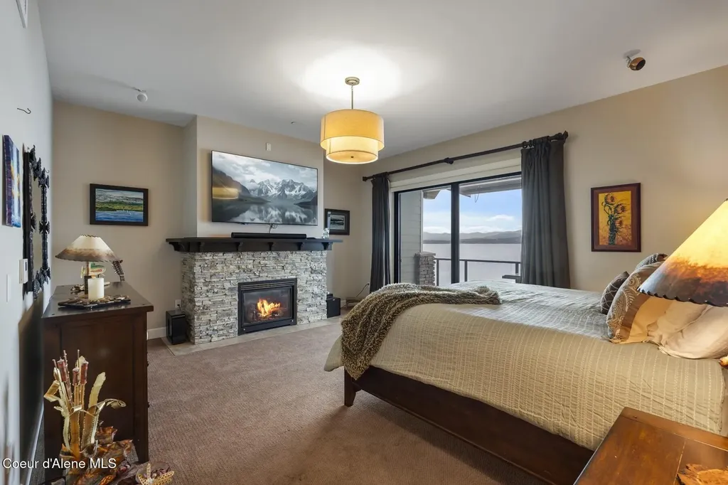 606 Sandpoint Avenue Sandpoint ID 83864
