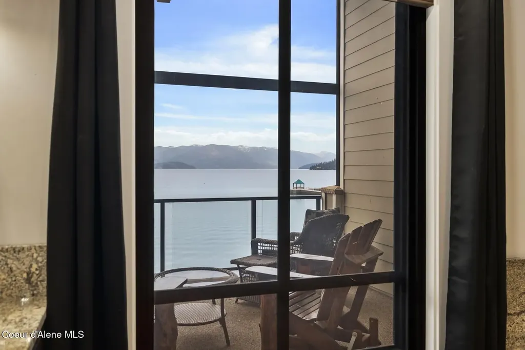 606 Sandpoint Avenue Sandpoint ID 83864
