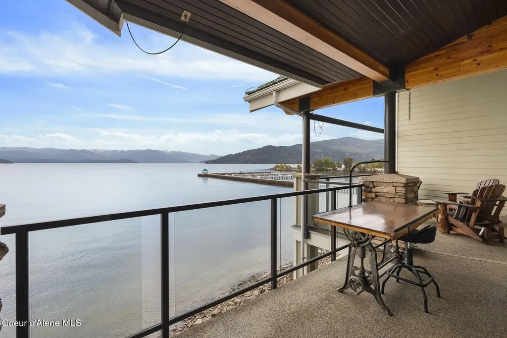 606 Sandpoint Avenue Sandpoint ID 83864