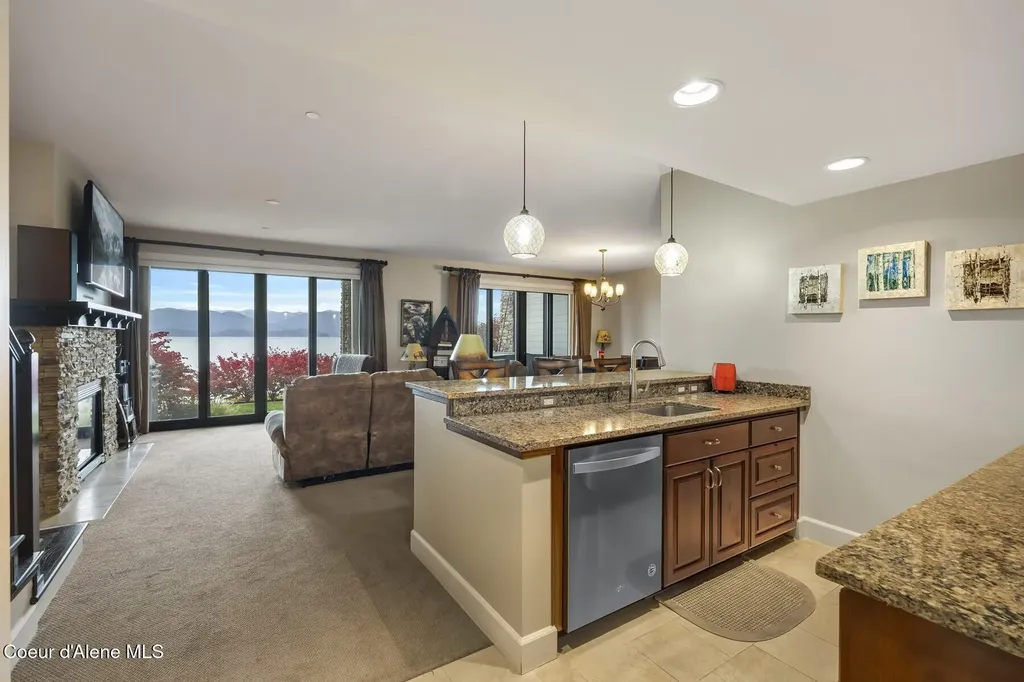 606 Sandpoint Avenue Sandpoint ID 83864