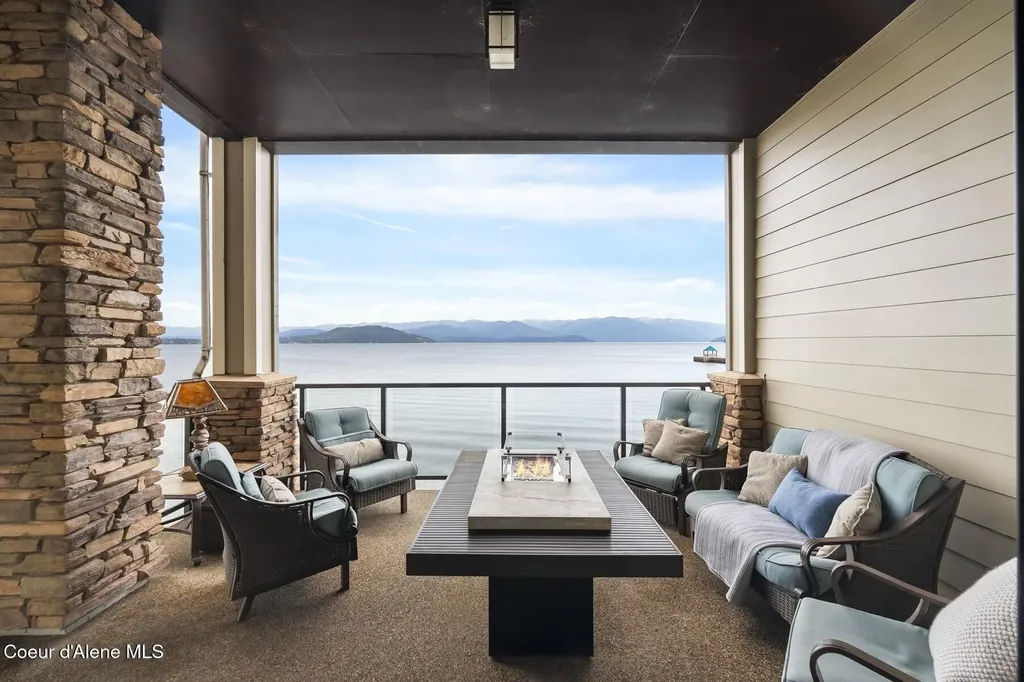 606 Sandpoint Avenue Sandpoint ID 83864