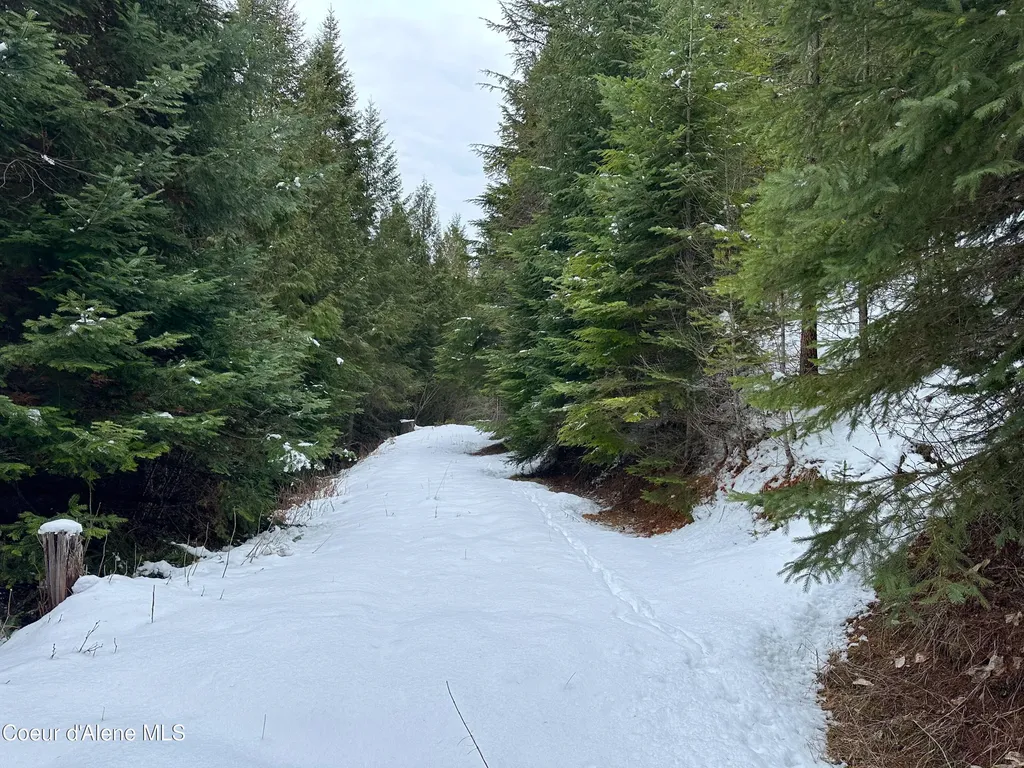 Nna Holmes Road Bonners Ferry ID 83805