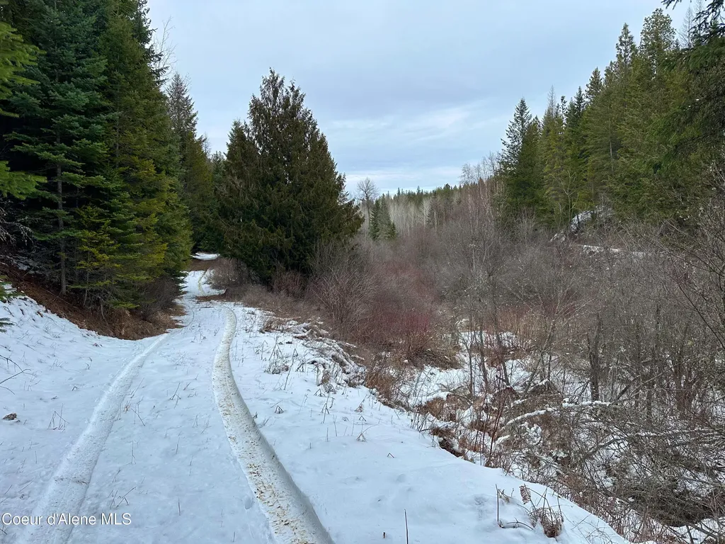 Nna Holmes Road Bonners Ferry ID 83805
