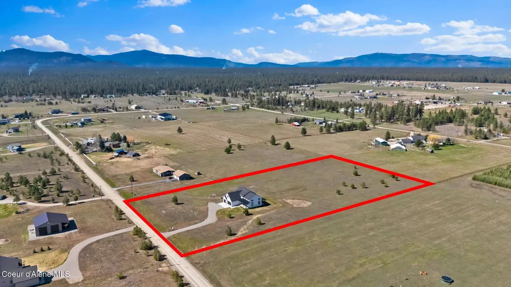 969 E Yellow Pine Avenue Athol ID 83801