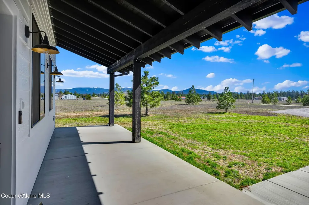 969 E Yellow Pine Avenue Athol ID 83801
