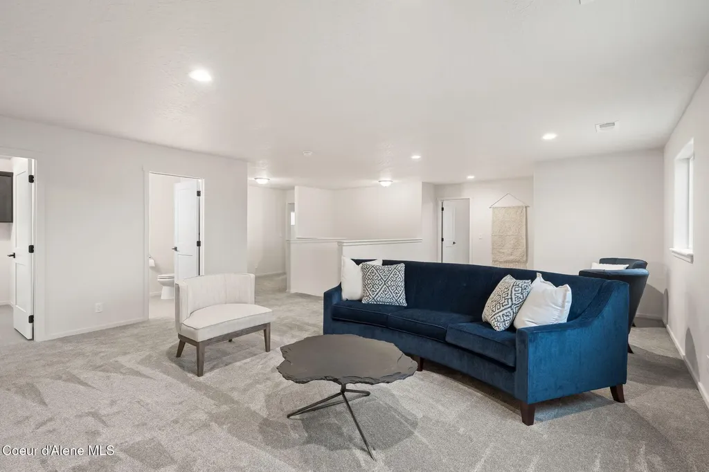 6056 Pelican Loop Rathdrum ID 83858