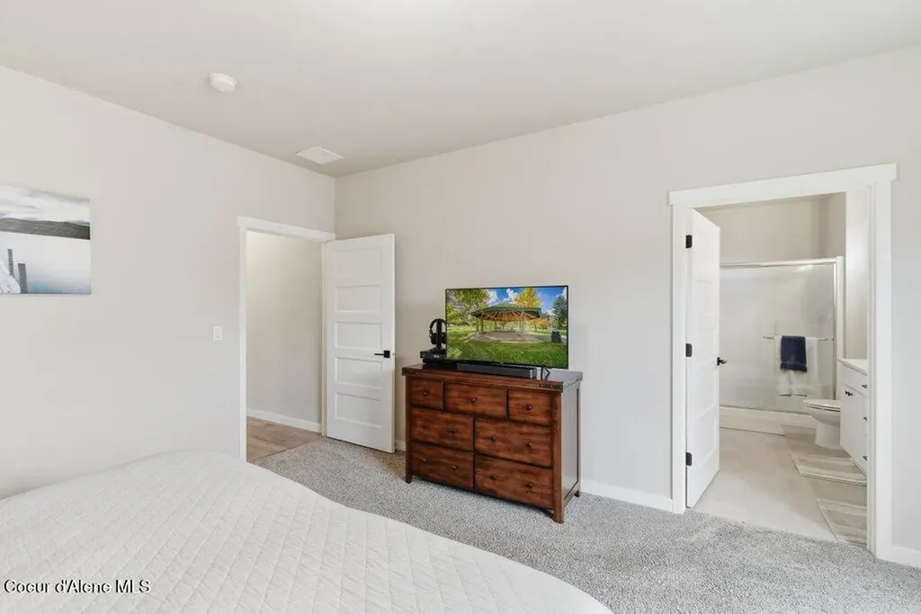 8703 W Hood Street Rathdrum ID 83858
