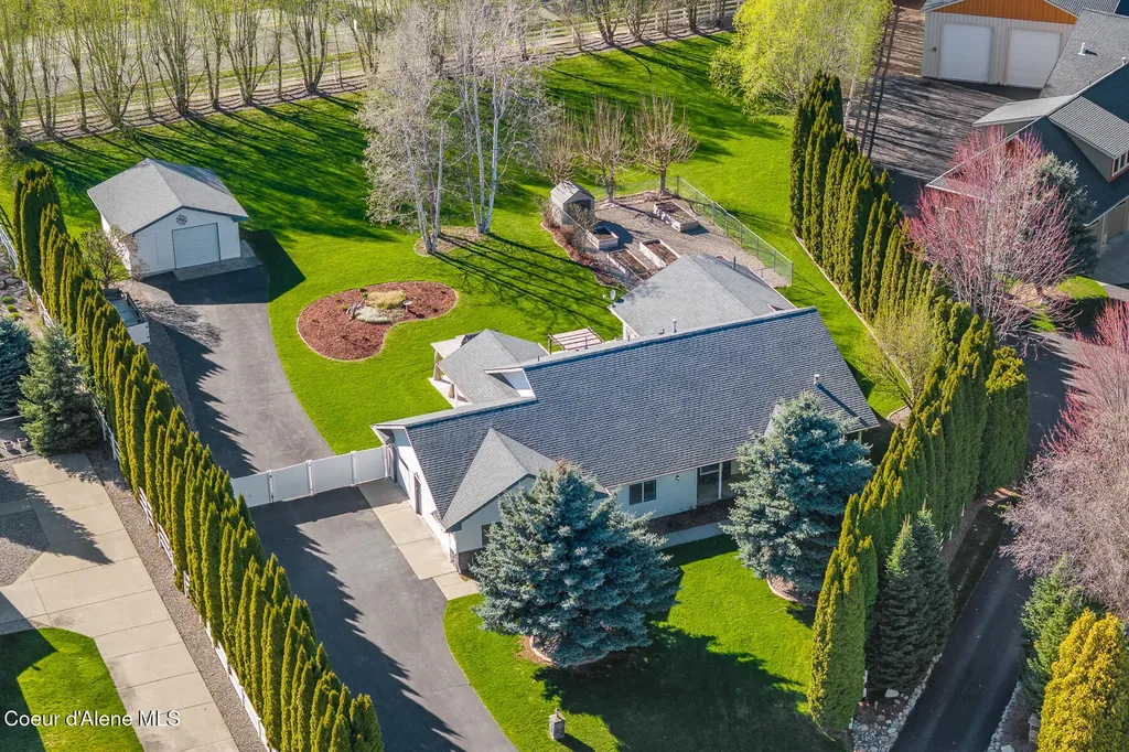 2529 W Polo Green Avenue Post Falls ID 83854