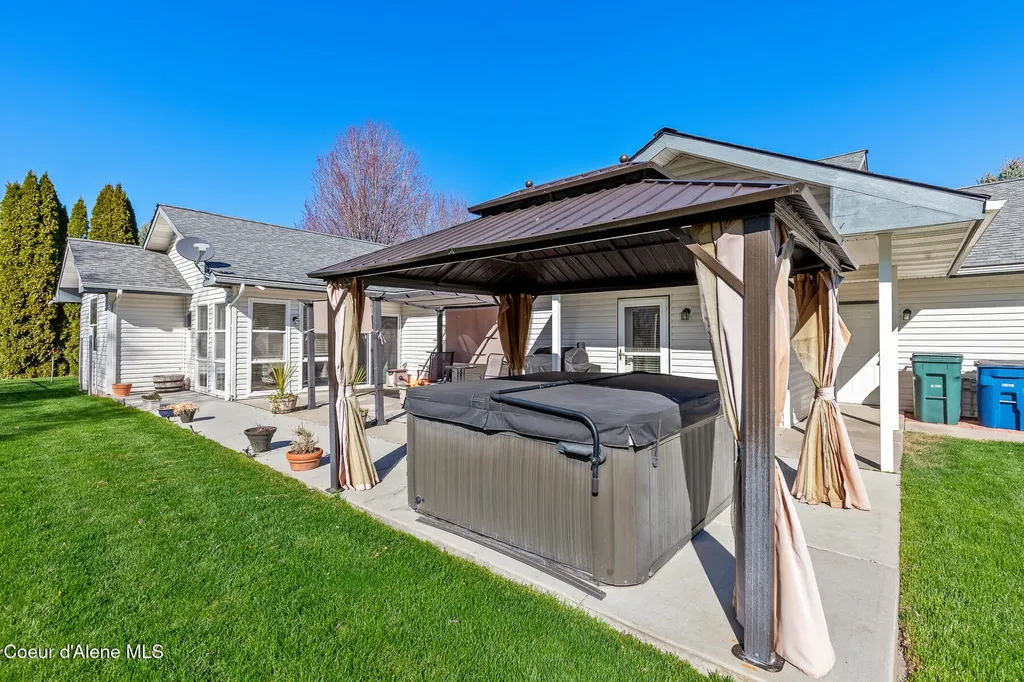 2529 W Polo Green Avenue Post Falls ID 83854