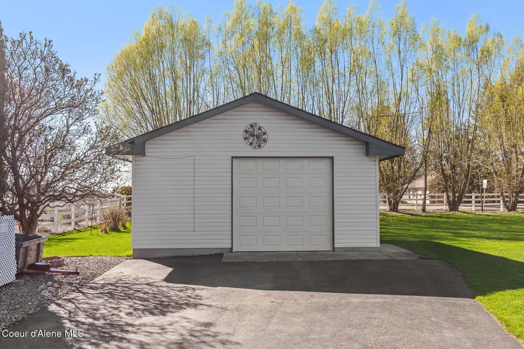 2529 W Polo Green Avenue Post Falls ID 83854
