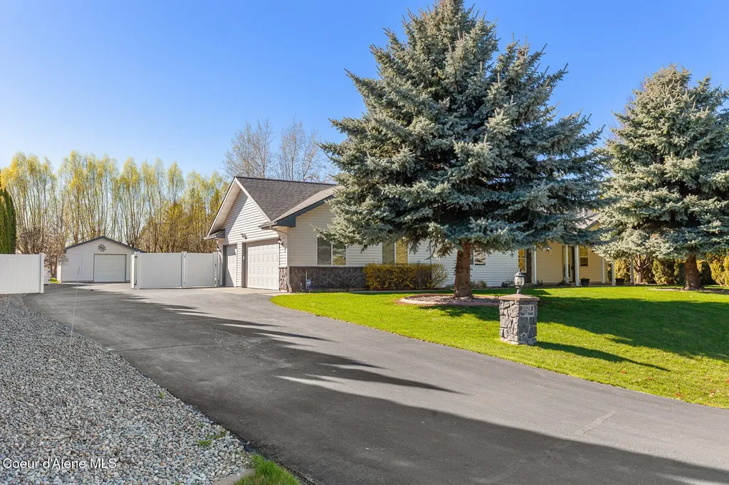 2529 W Polo Green Avenue Post Falls ID 83854