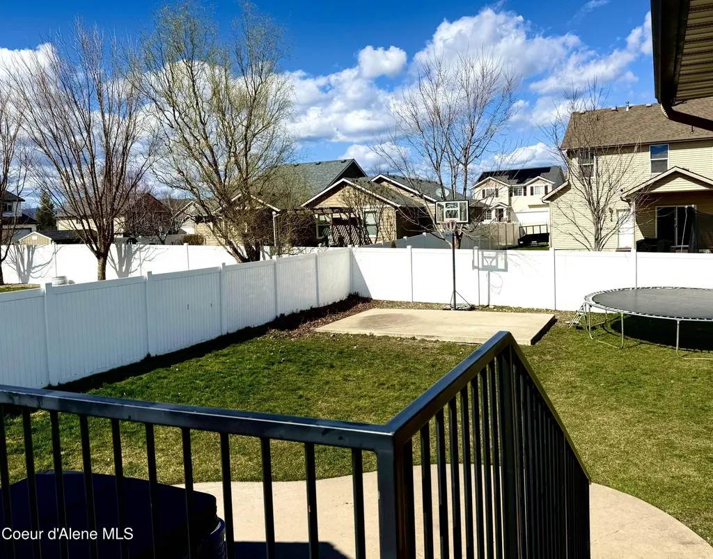 2887 W Cranberry Avenue Hayden ID 83835