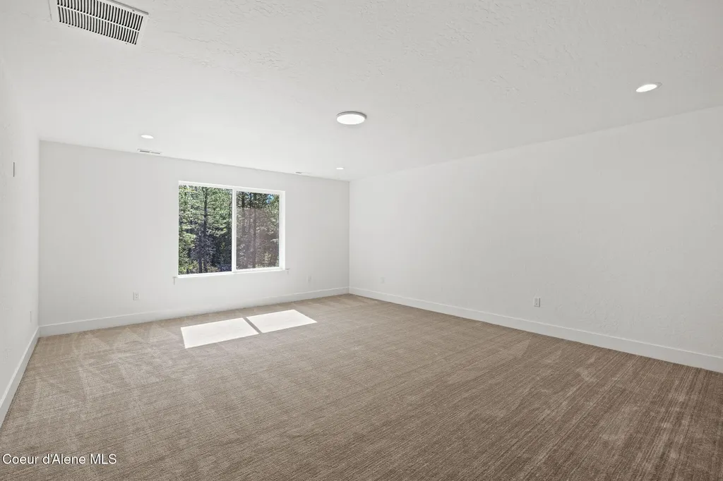 7838 E Autry Lane Athol ID 83801