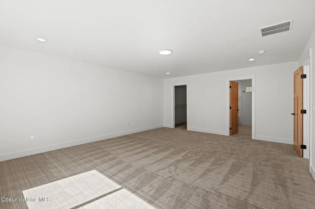 7838 E Autry Lane Athol ID 83801