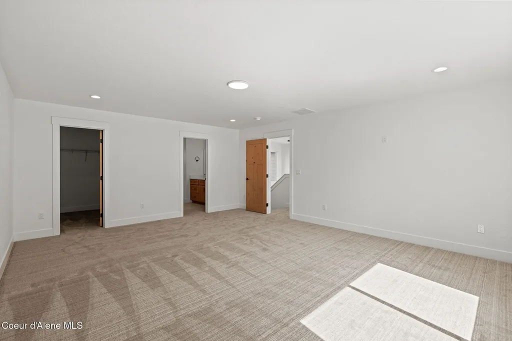 7838 E Autry Lane Athol ID 83801