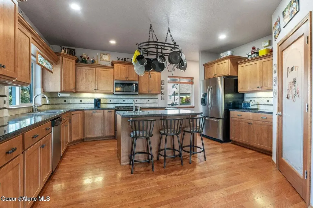 9798 N Willowherb Court Hauser ID 83854