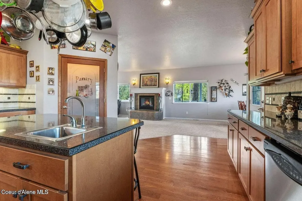 9798 N Willowherb Court Hauser ID 83854
