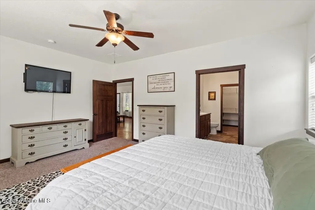 23210 N Massif Road Rathdrum ID 83858