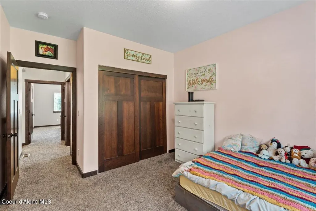 23210 N Massif Road Rathdrum ID 83858