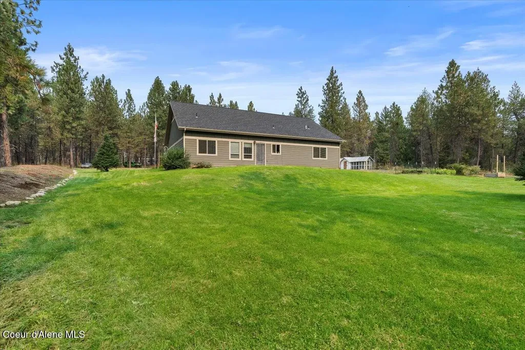 23210 N Massif Road Rathdrum ID 83858