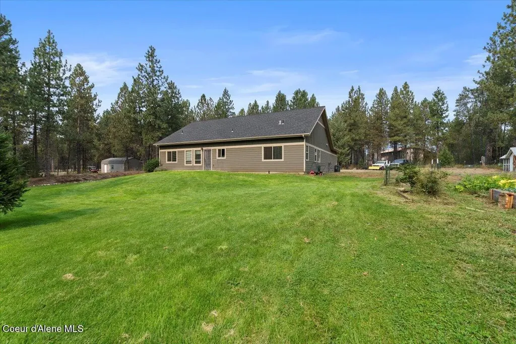 23210 N Massif Road Rathdrum ID 83858