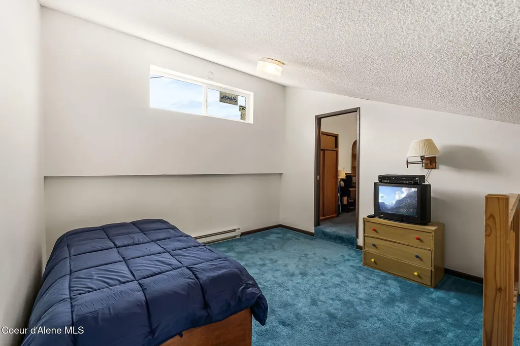 8766 Schweitzer Mountain Road Sandpoint ID 83864