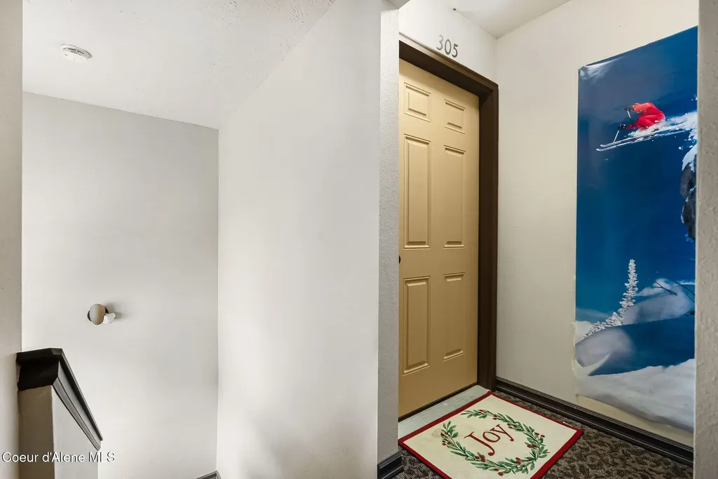 8766 Schweitzer Mountain Road Sandpoint ID 83864