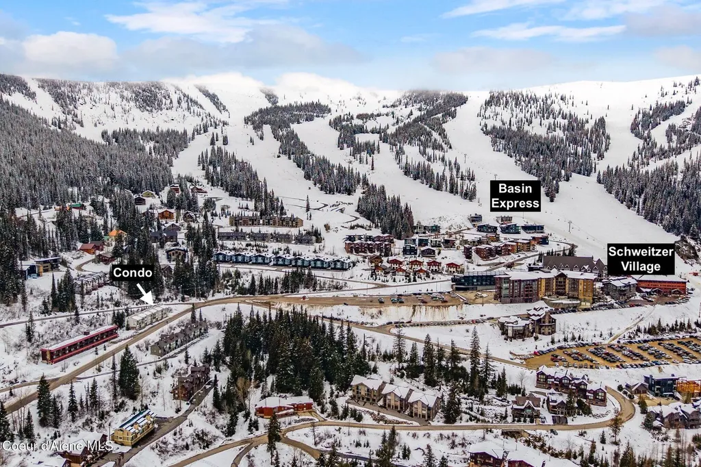 8766 Schweitzer Mountain Road Sandpoint ID 83864