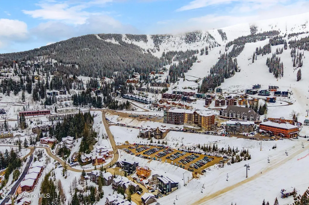 8766 Schweitzer Mountain Road Sandpoint ID 83864