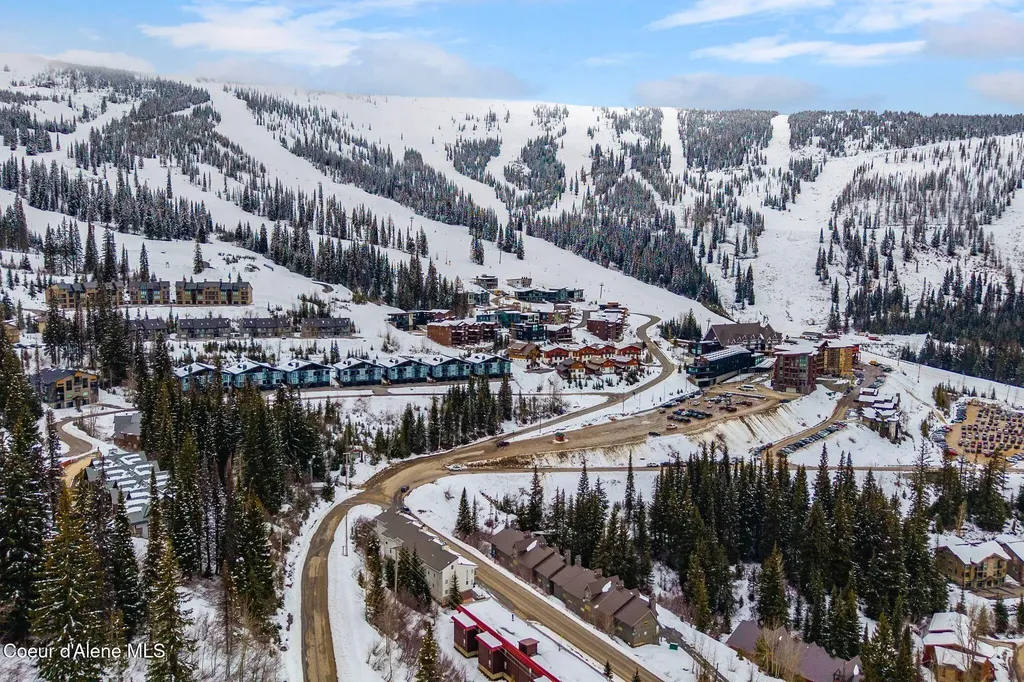 8766 Schweitzer Mountain Road Sandpoint ID 83864