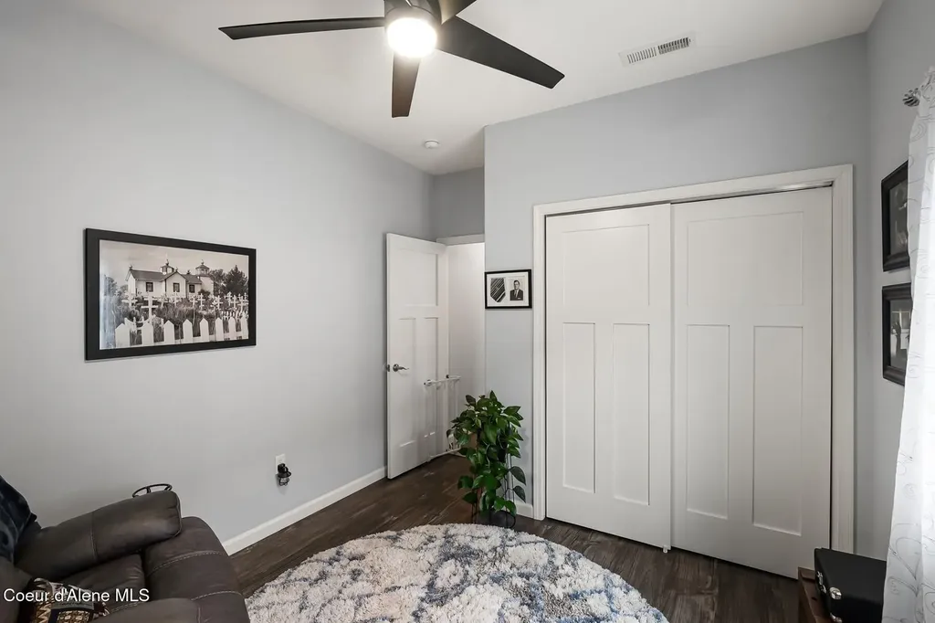 195 Carnelian Avenue Ponderay ID 83852
